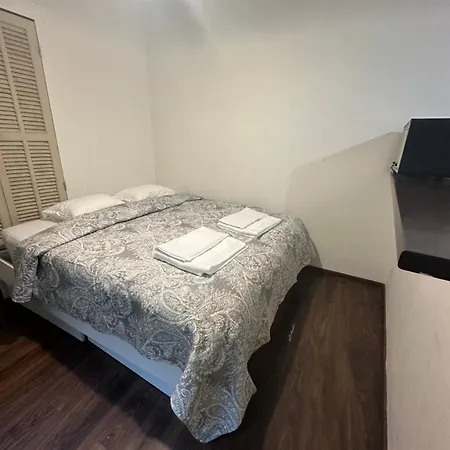 Estudio 20 M2 Apartment *